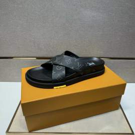 Picture of Louis Vuitton Slippers _SKULVsz38-44hnh0831892